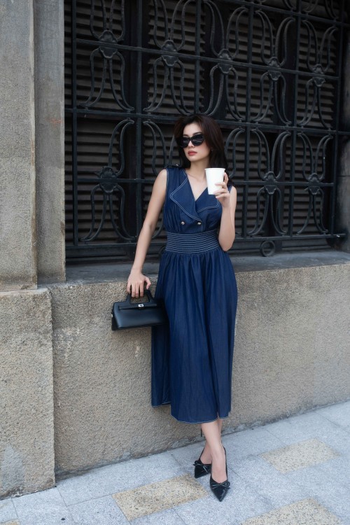 Sixdo Navy Denim Flared Dress